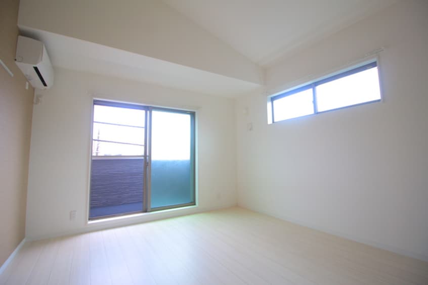 居室 ロシェ　ノワール