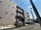 エスタ梅ヶ丘の外観