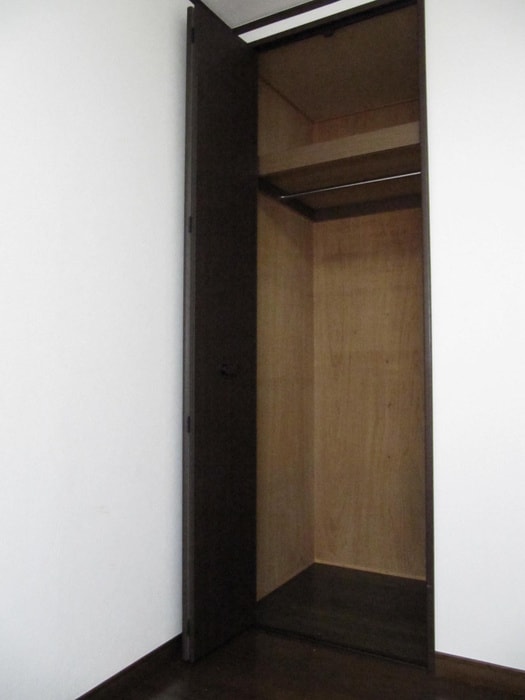 収納 カ－サ・エルフィン