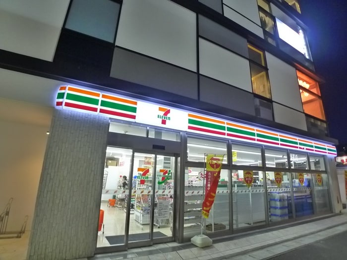 セブンイレブン(コンビニ)まで540m ラリヴィエールテール稲毛