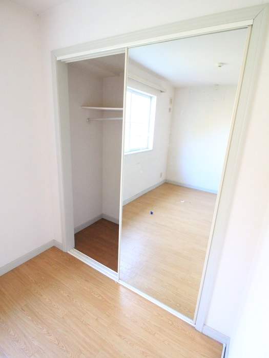 収納 メゾンコリ－ヌ