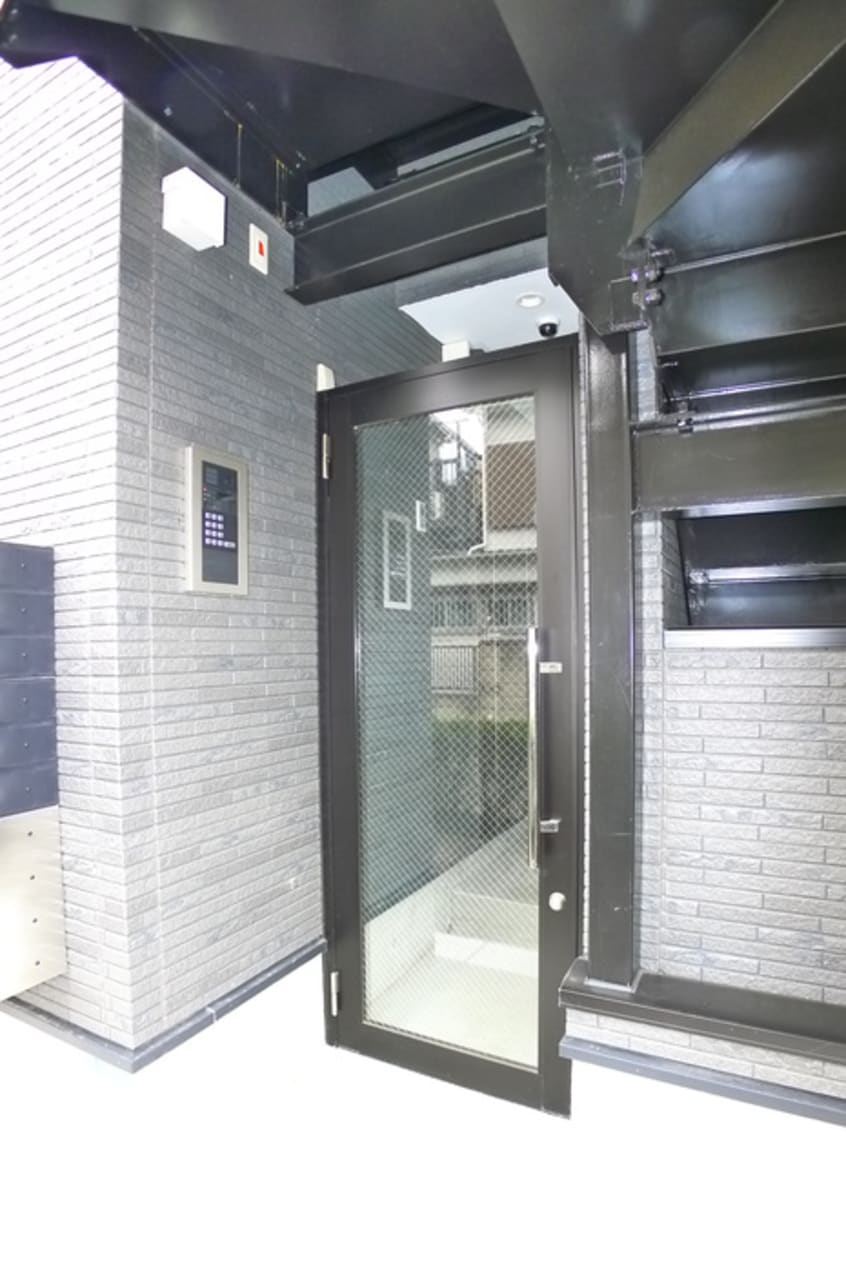 エントランス部分 グランドパレス江戸川