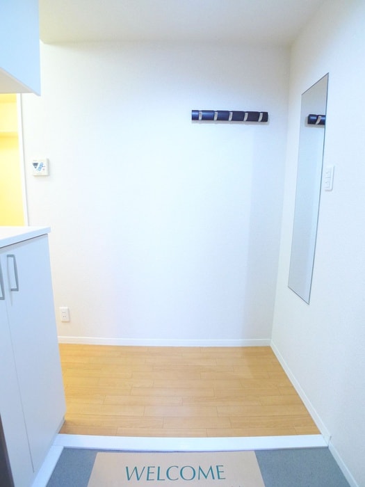 玄関 Lion de ecru(ﾘｵﾝﾄﾞｴｸﾘﾕ)