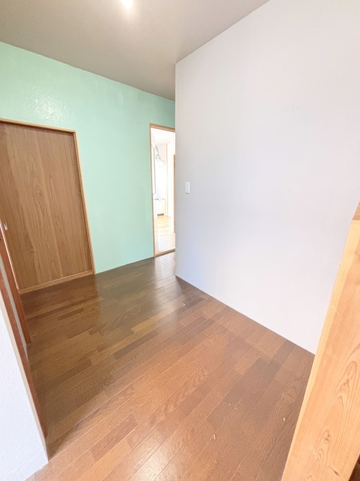 玄関 ササヤマササオ