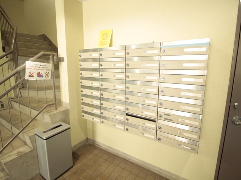 エントランス部分 サンヴィレッジ南林間