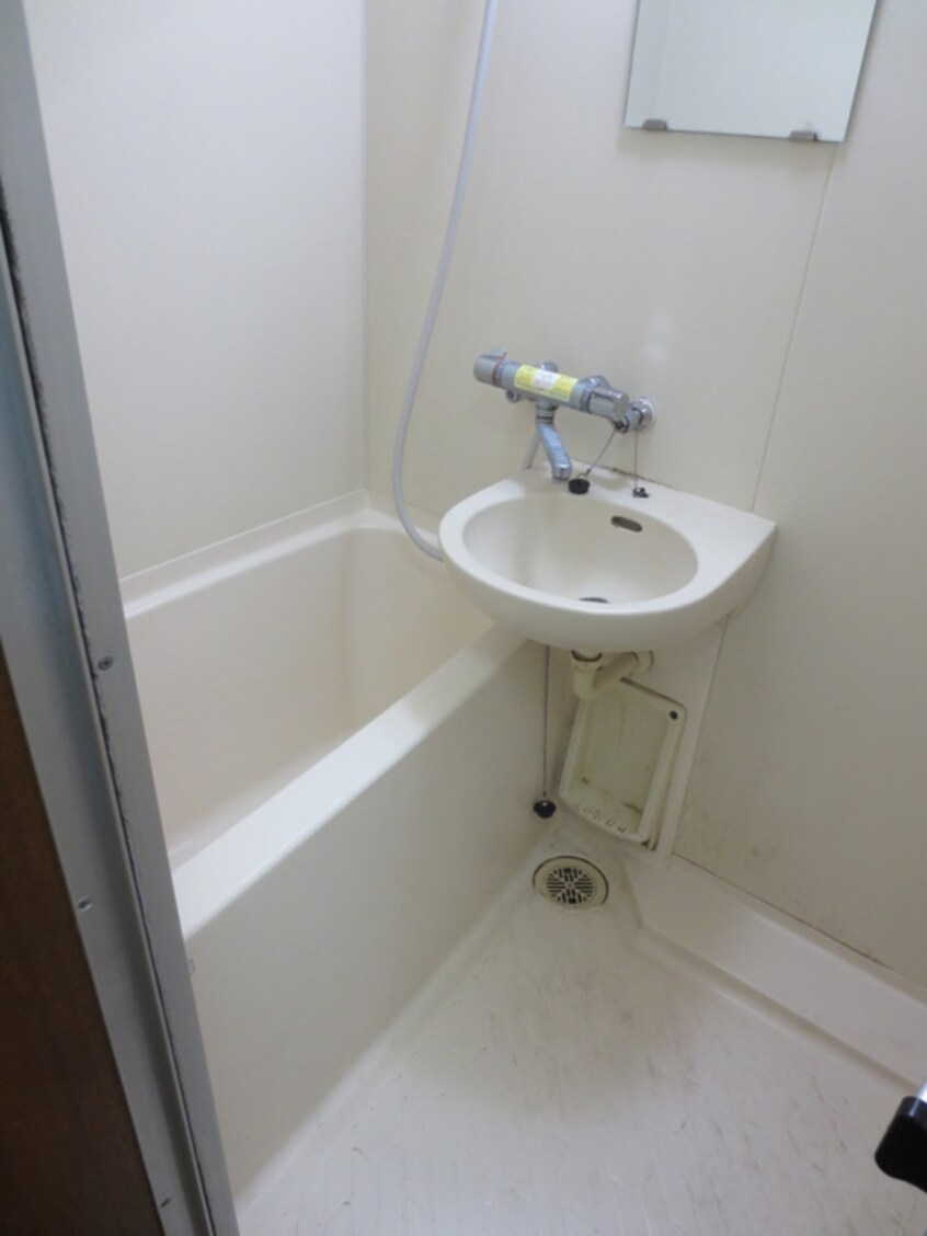 バス／シャワールーム等 サンヒルズハラダ