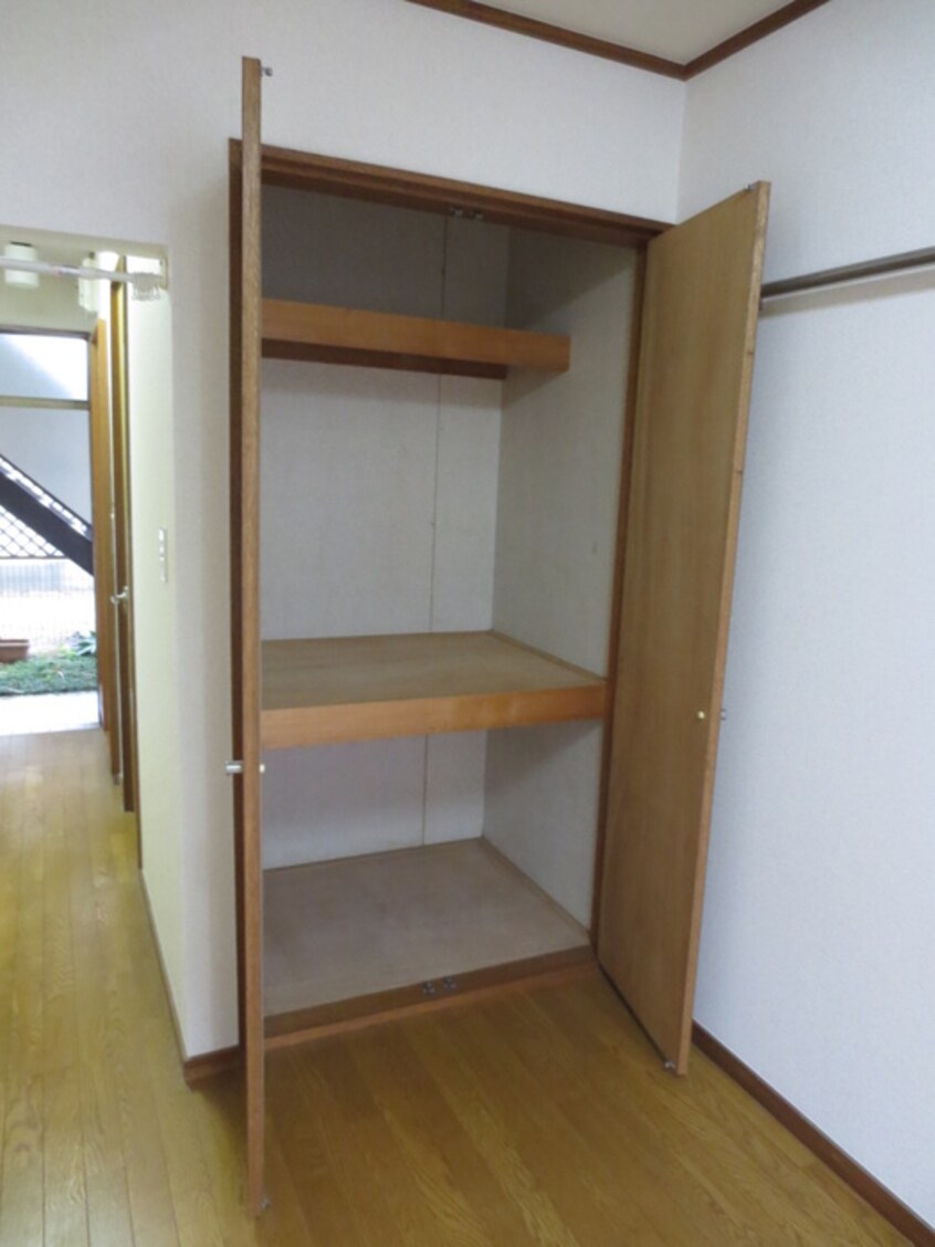 収納 サンヒルズハラダ