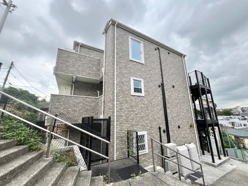 外観写真 アズ－ル京急生麦