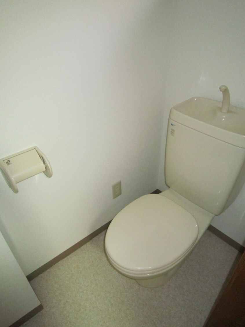 トイレ 第二東荘
