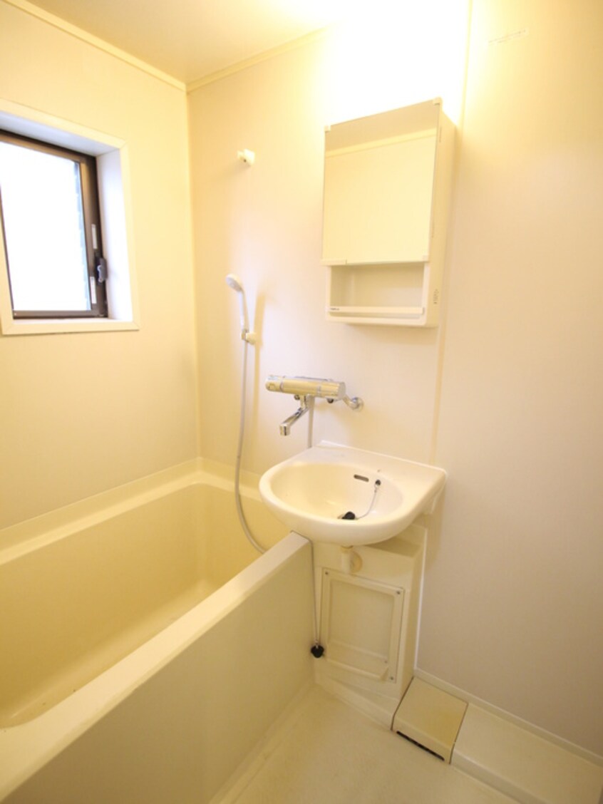 バス／シャワールーム等 ファミ－ユ清和