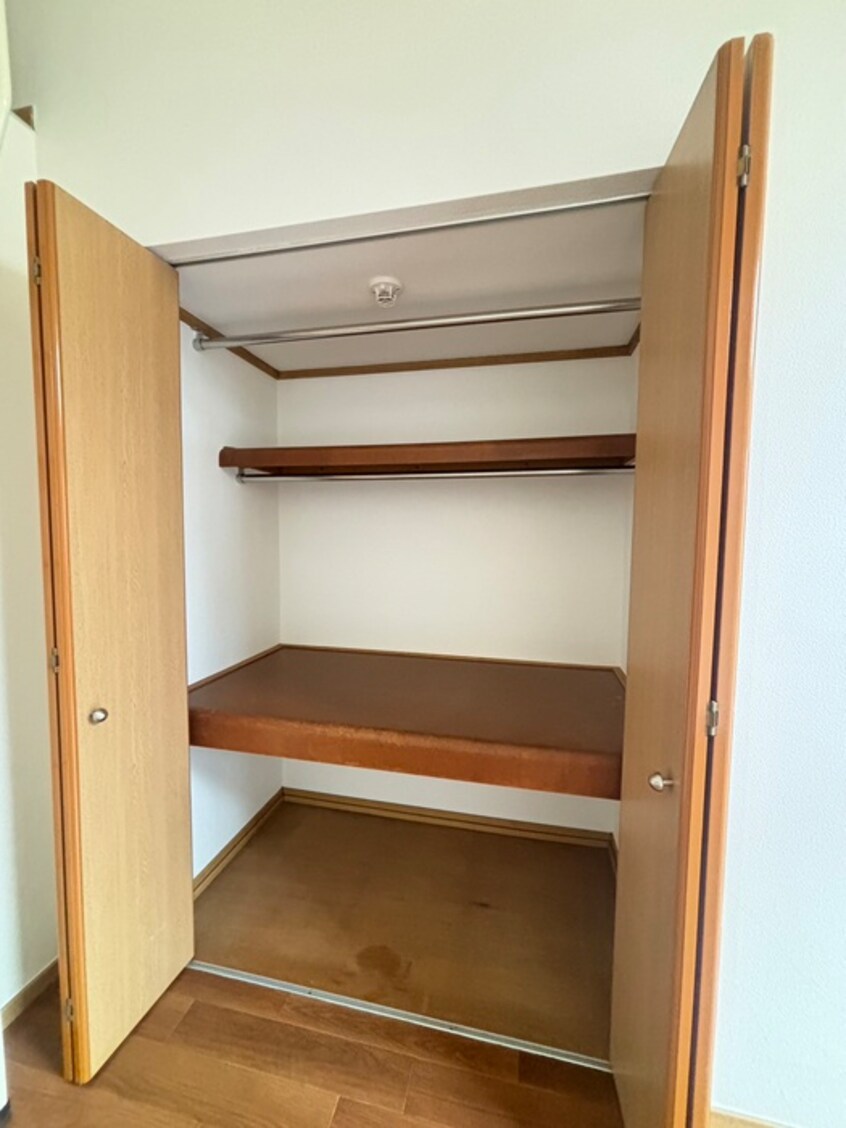 収納 ファミ－ユ清和