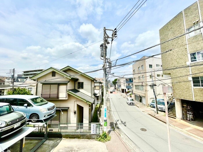 室内からの展望 クレドメゾン東神奈川