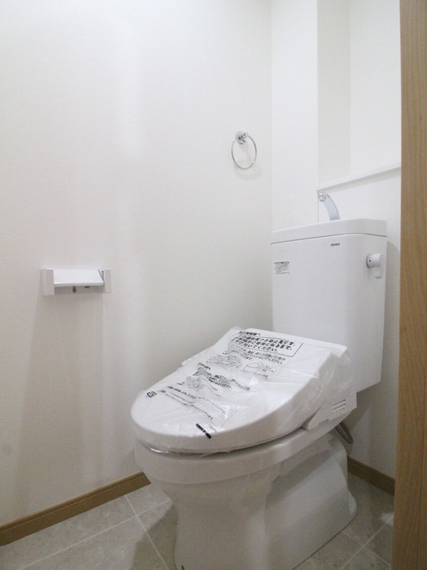 トイレ シャルマン谷塚Ⅴ