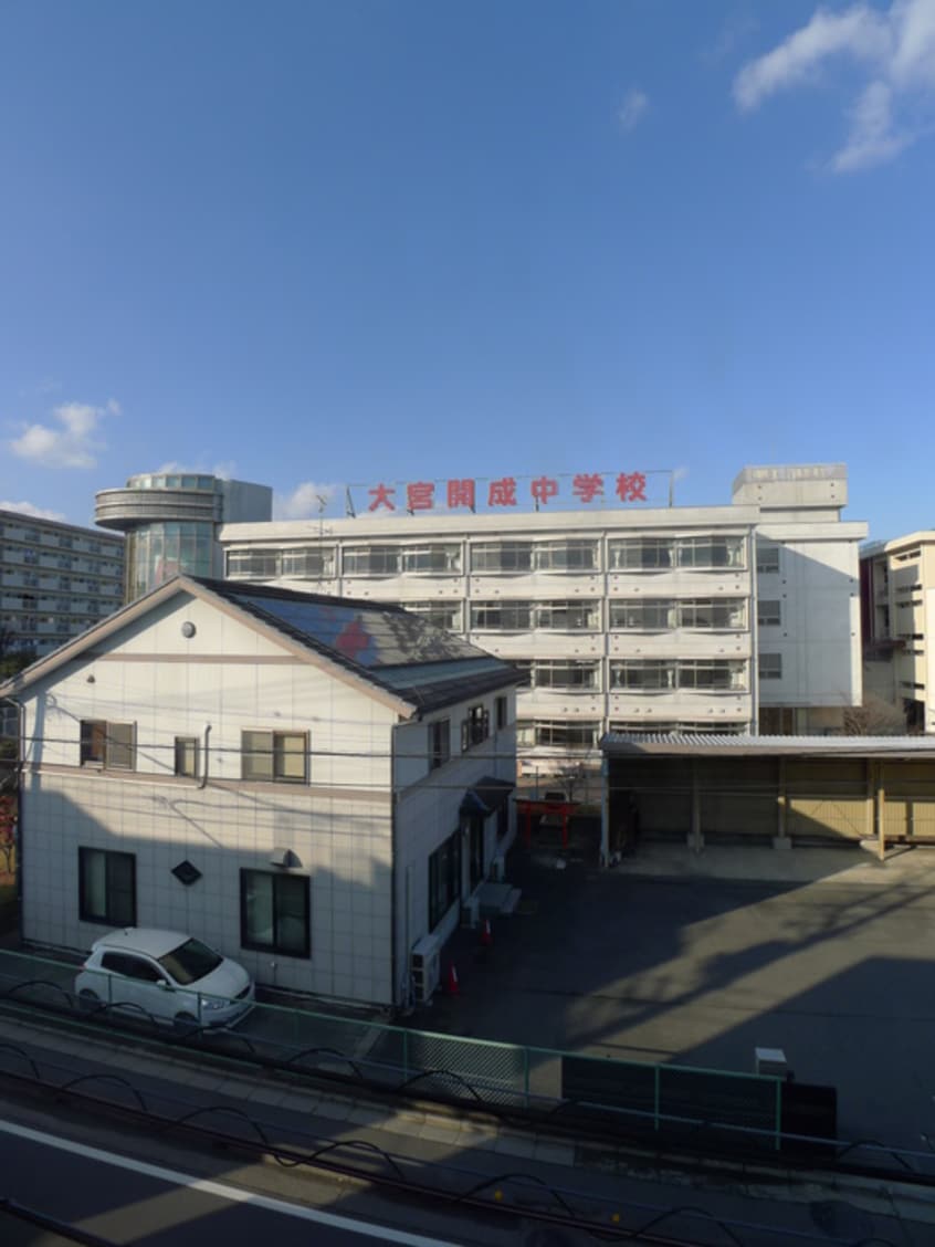 大宮開成高等学校(高等学校/高等専門学校)まで20m 寿楽ビル