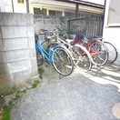 駐輪場 リフュ－ジオ鬼高