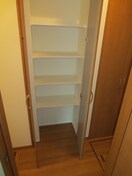 収納 ブリヤン　シュクセ