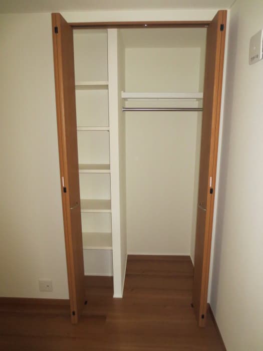 収納 ブリヤン　シュクセ