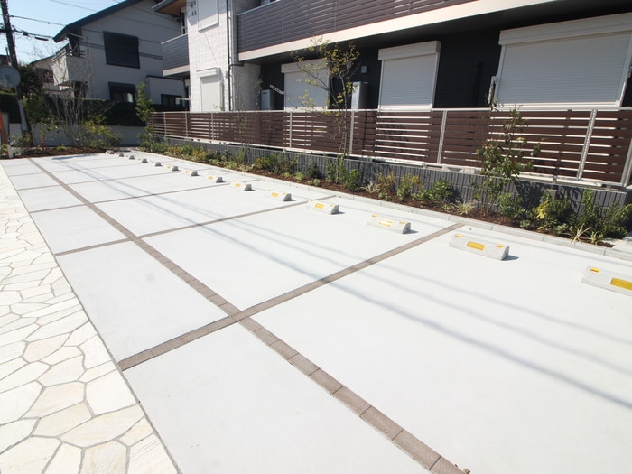 駐車場 クレスティーク湘南台