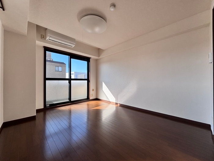 居室 カナスカイビル