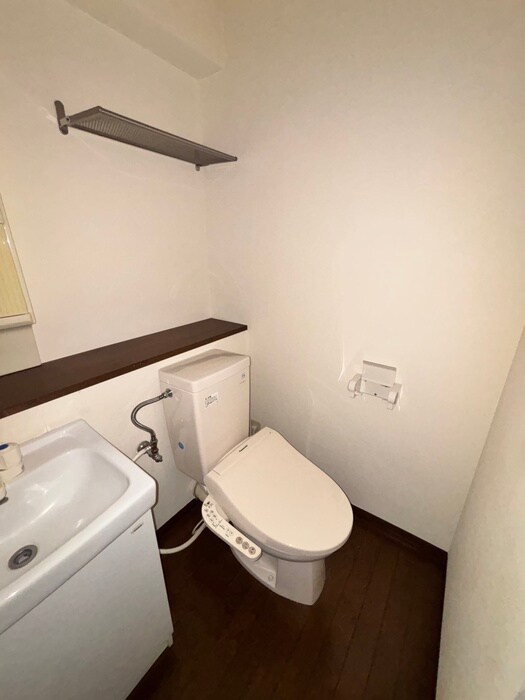 トイレ カナスカイビル