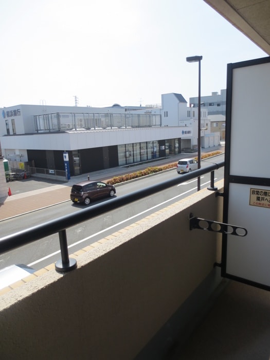 ベランダ・バルコニー カナスカイビル