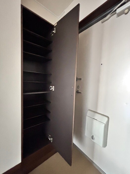 靴箱 カナスカイビル