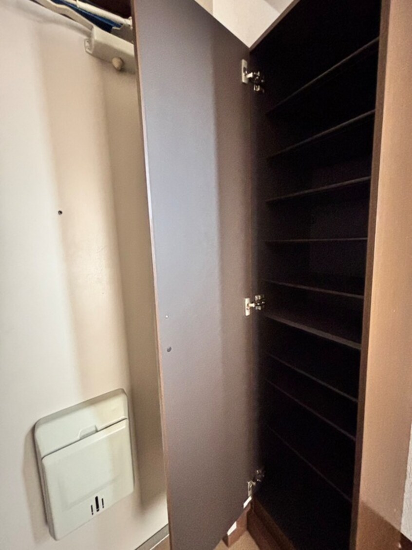 靴箱 カナスカイビル