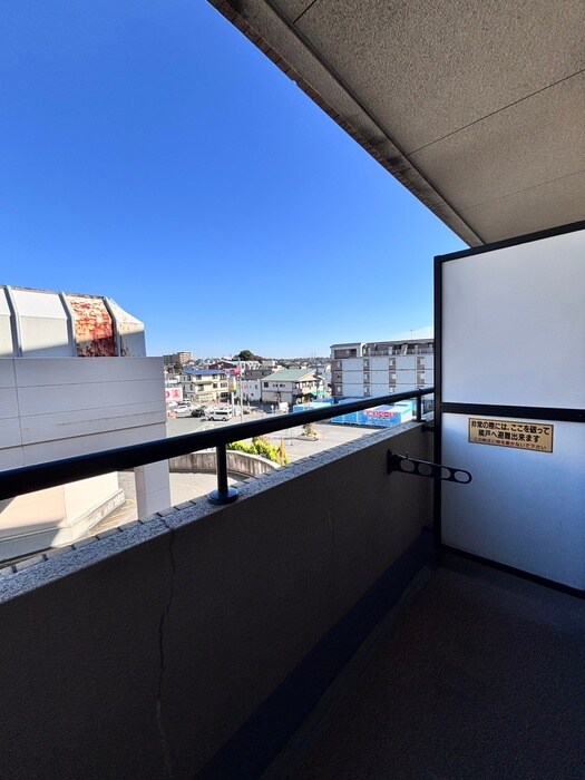 ベランダ・バルコニー カナスカイビル