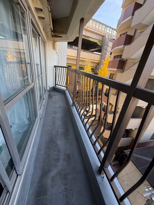 ベランダ・バルコニー ニュ－旭マンション