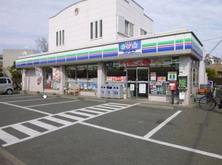 ローソン・スリーエフ辻堂海岸通り店(コンビニ)まで300m ベイルーム辻堂元町Ⅰ