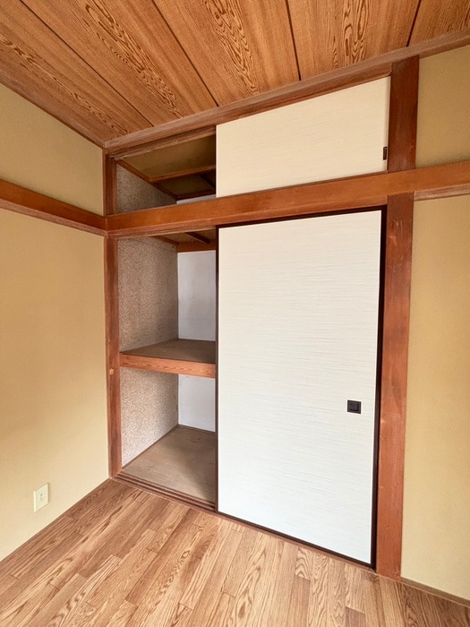 収納 フラット谷戸Ａ