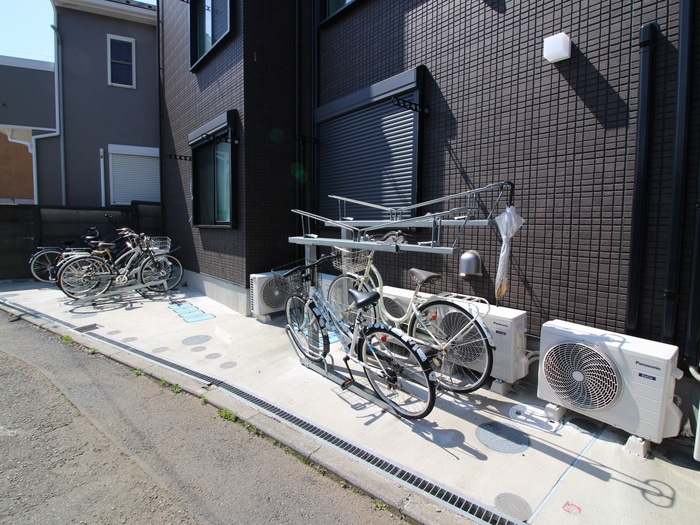 駐輪場 ベイルーム辻堂元町Ⅱ