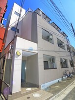 フラッツ・チャコーズ