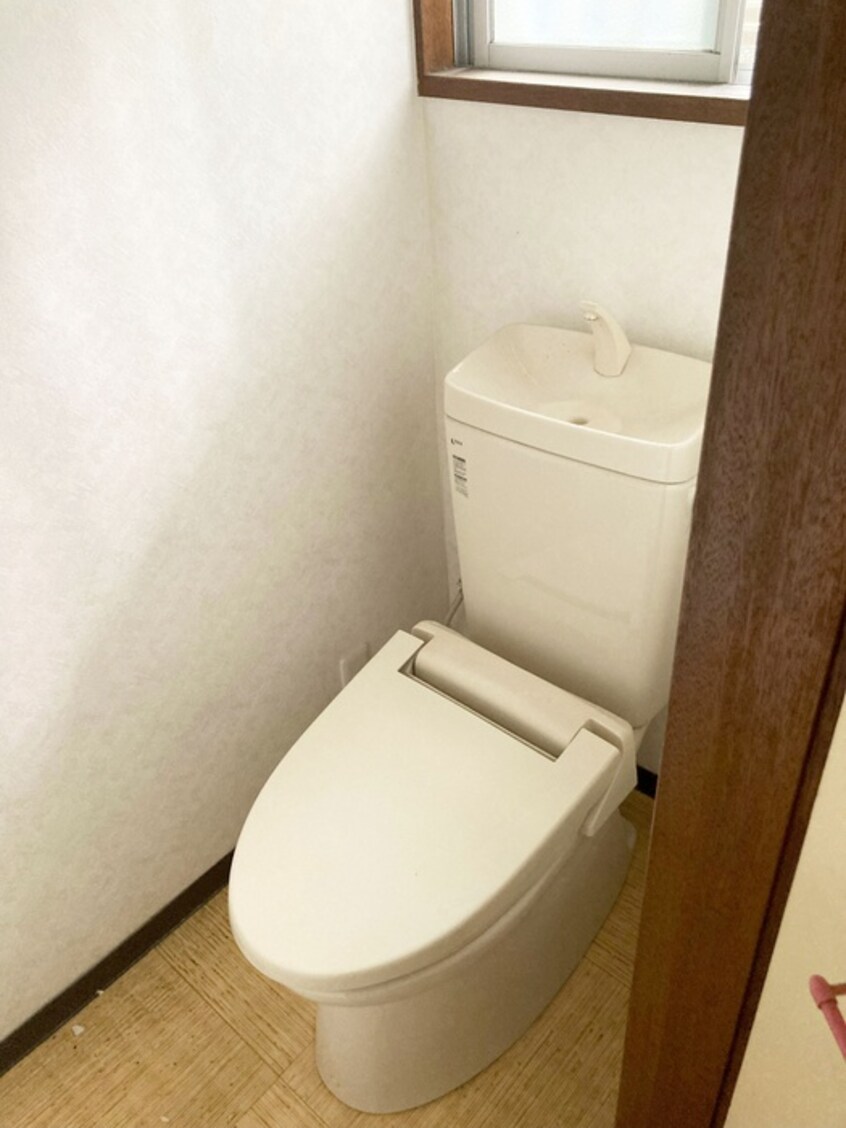 トイレ 富士見台貸家
