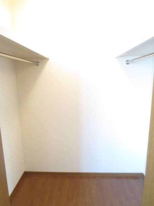 収納 カ－サベルデＢ