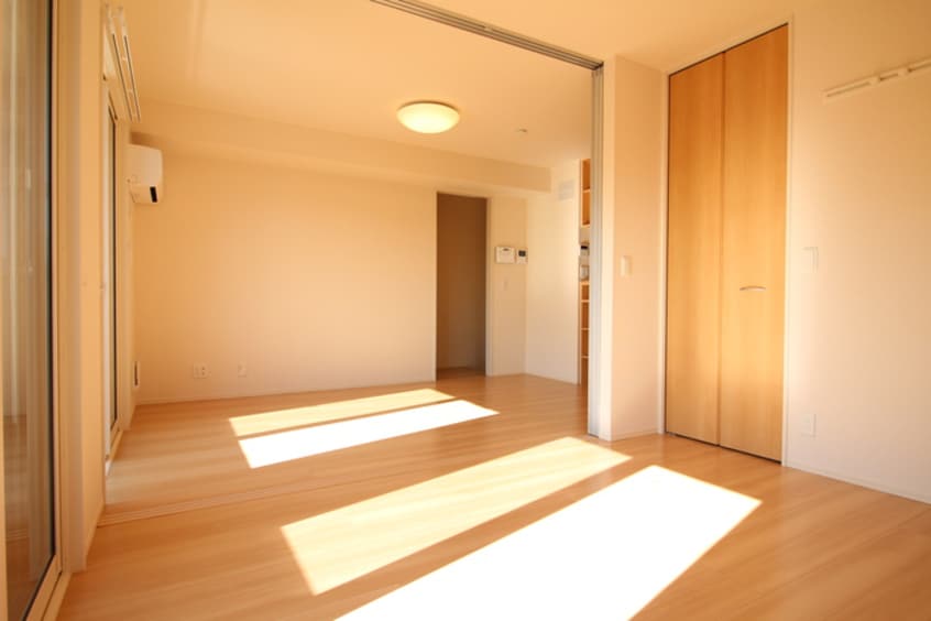 居室 アゼリア上鷺　Ｆ