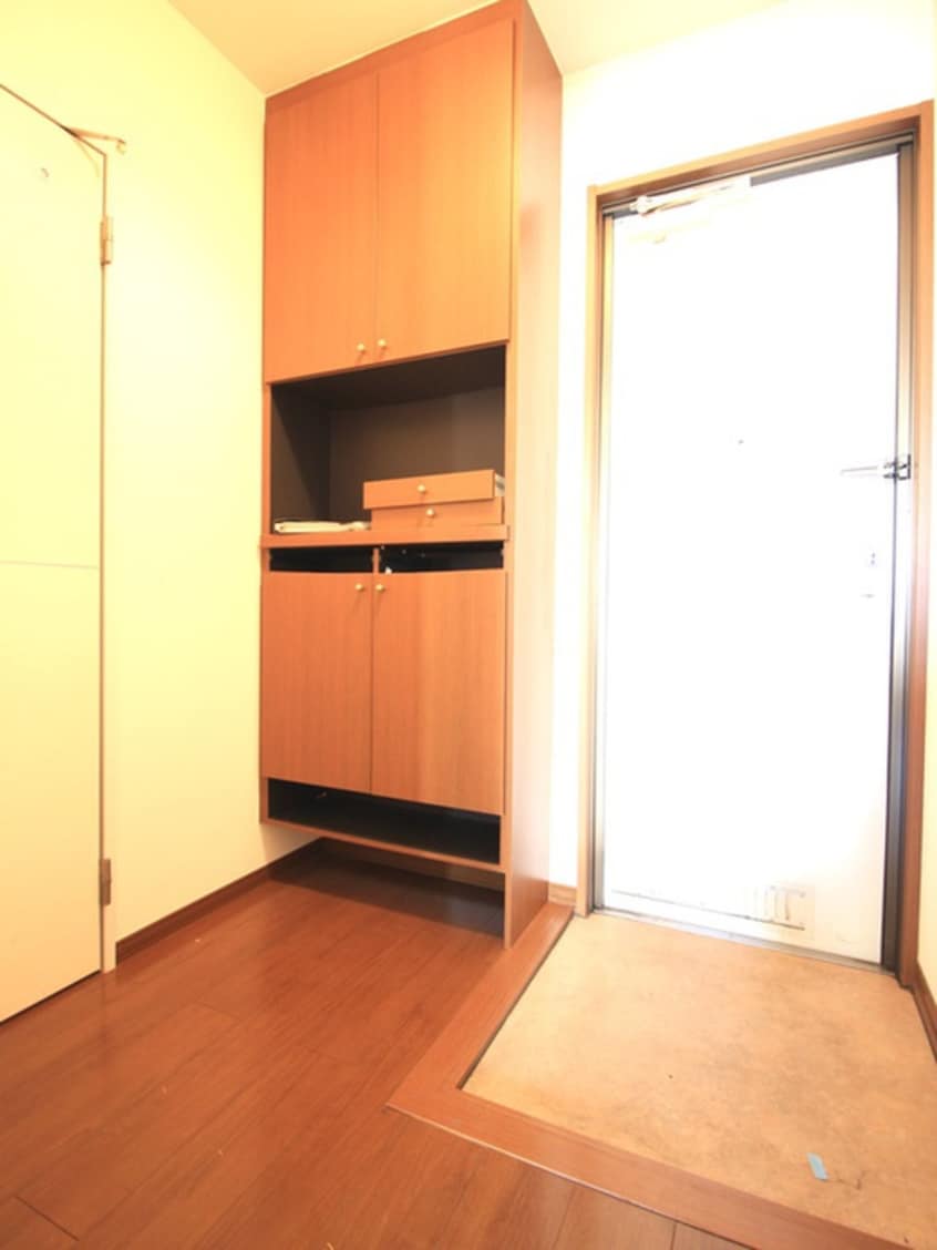 玄関 アム－ル上井草Ｎ