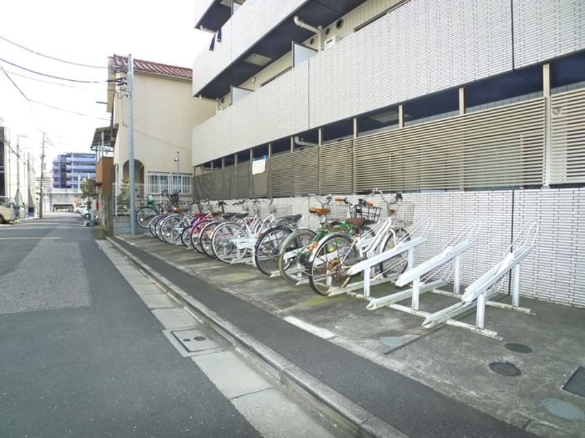 駐輪場 クレヴィスタ北千住(405)