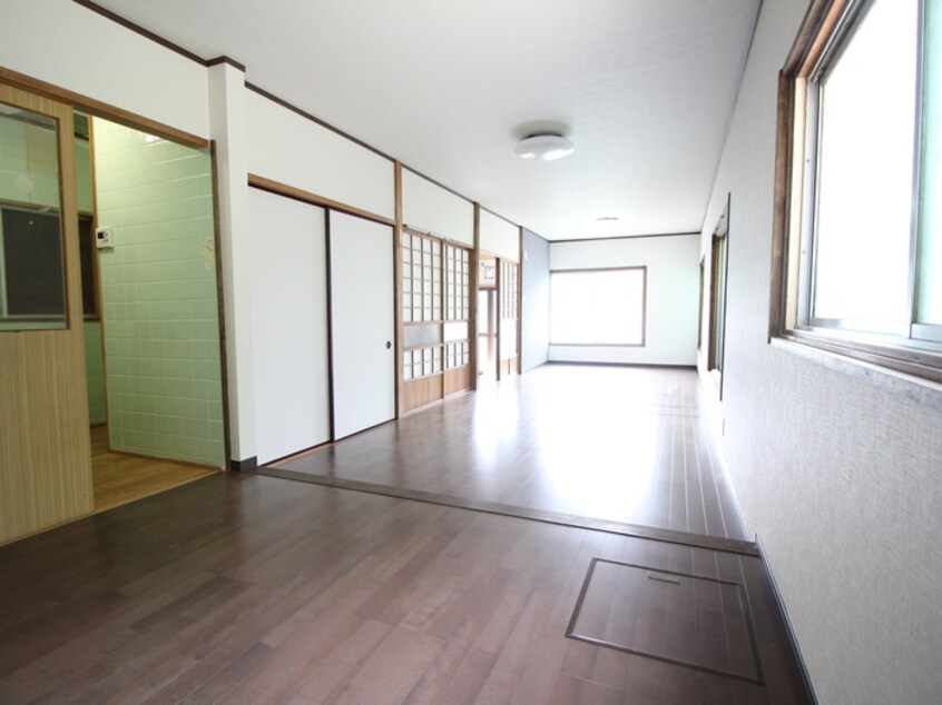 居室 西山町戸建