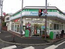 ファミリーマート 東伏見駅前店(コンビニ)まで93m レオハイツ