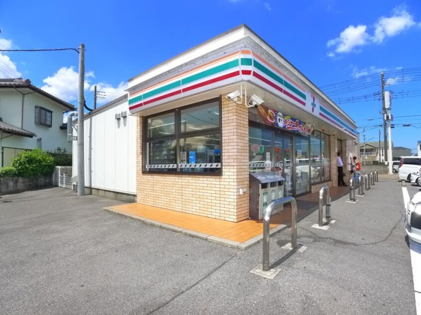 セブンイレブン(コンビニ)まで293m レジデンスカープ茂原