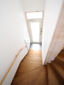 玄関 ツインコ－ト多摩川