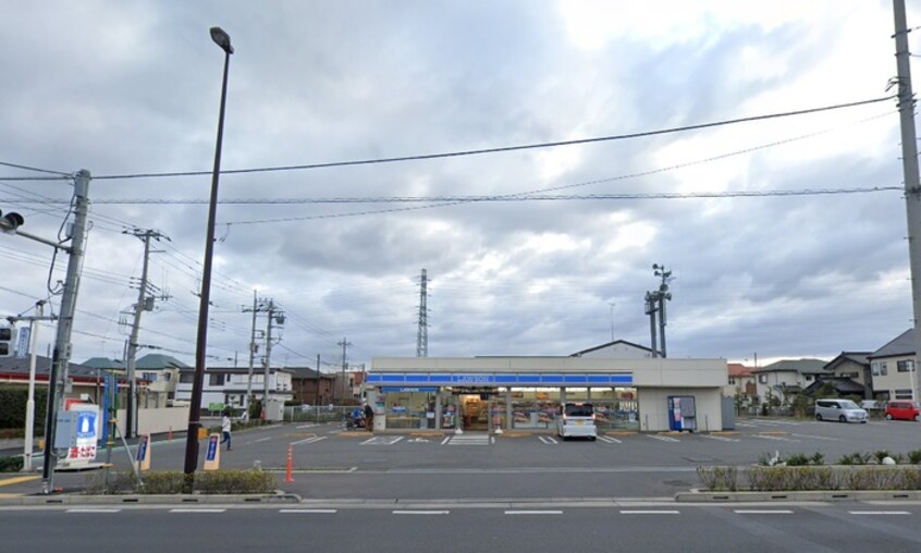 ローソン 町田小山町店(コンビニ)まで418m クレ－ル四季彩の丘参番館