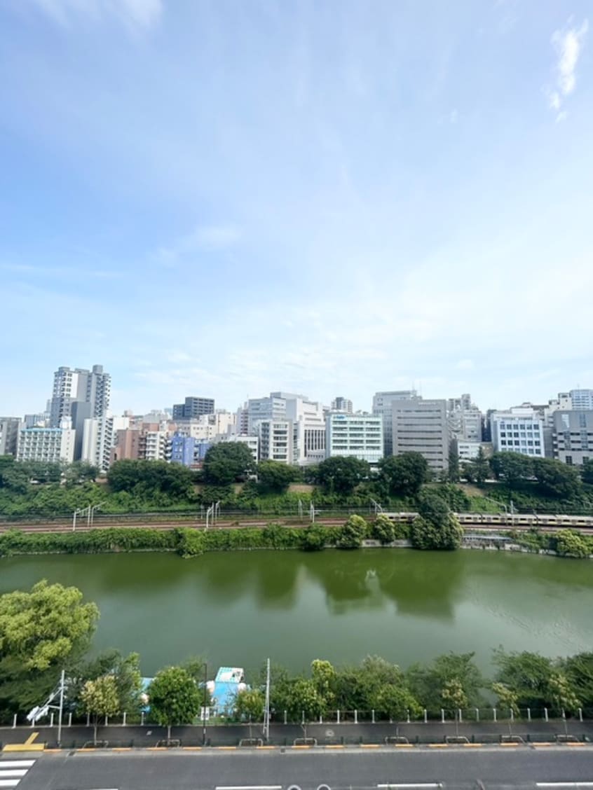 室内からの展望 ザ・パークハビオ市ヶ谷ウエスト