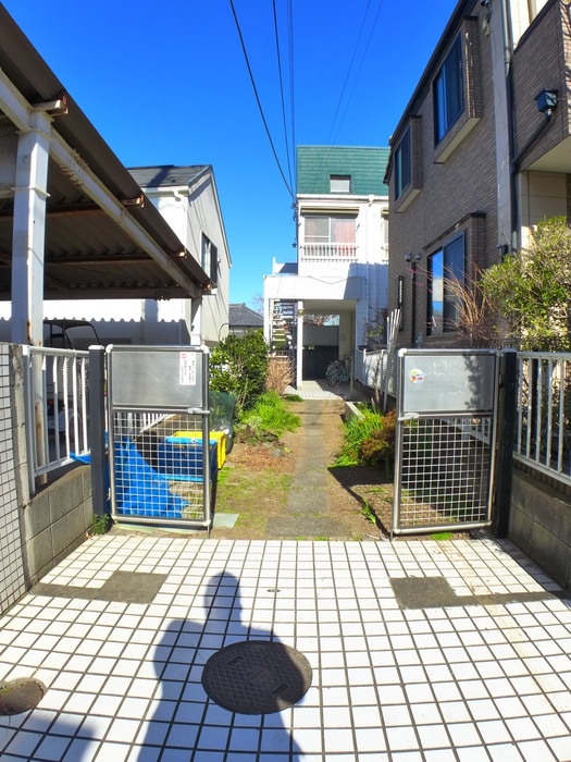 エントランス部分 プラザ望月
