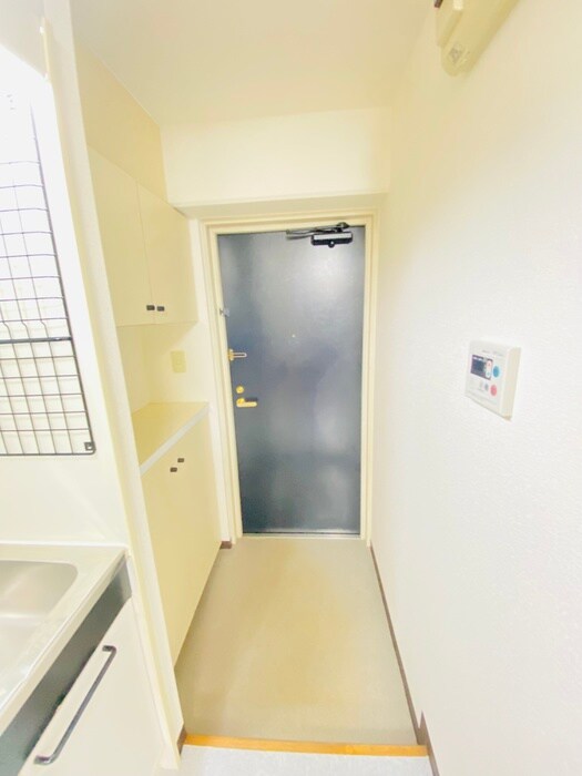 玄関 駒込ケイアンドエムビル(403)