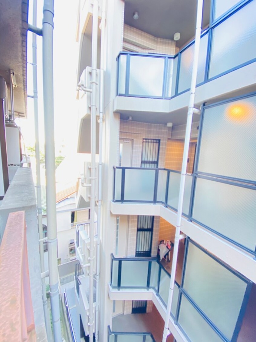 室内からの展望 駒込ケイアンドエムビル(403)