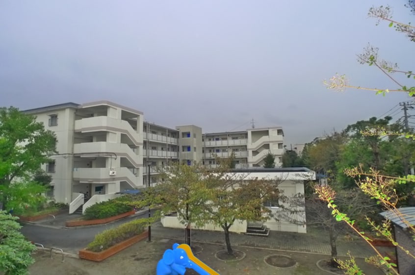 室内からの展望 エメラルドサンハイツ