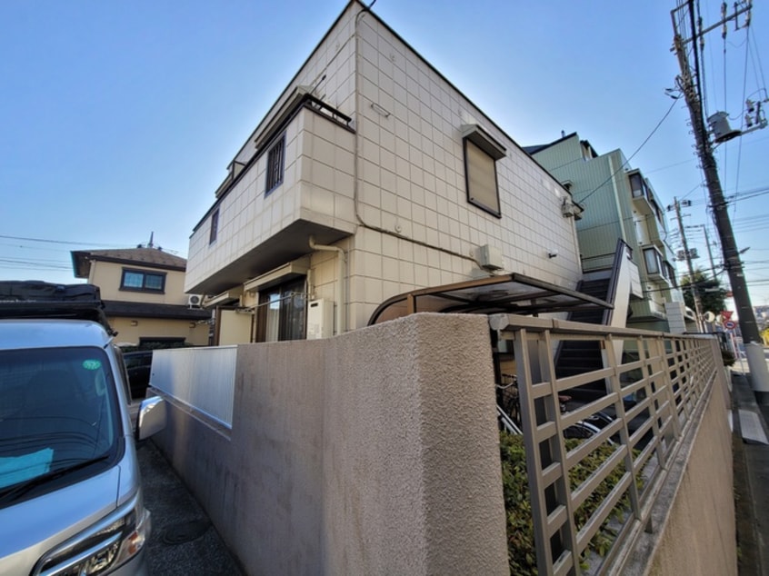 駐輪場 メゾン本町