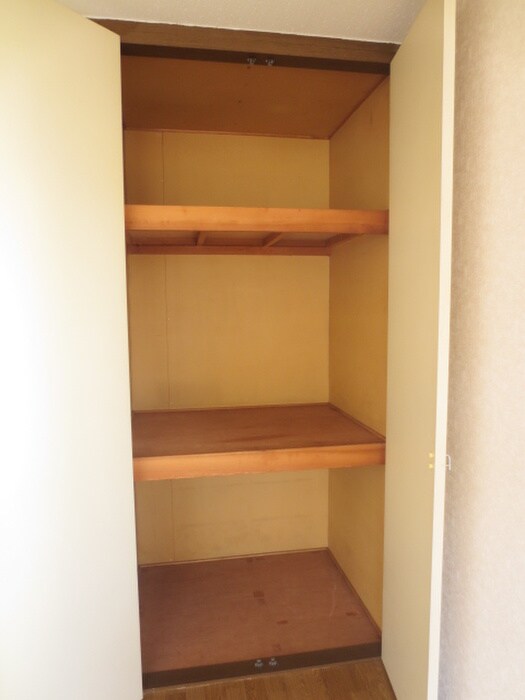 収納 メゾン本町